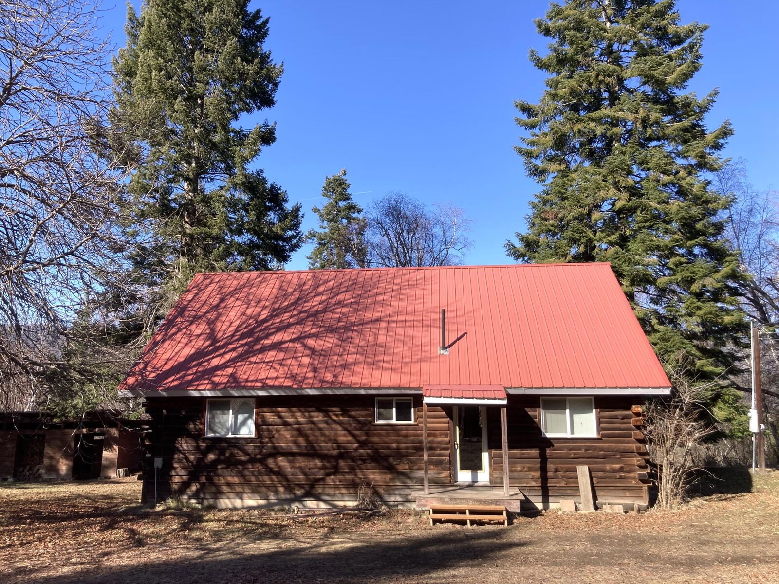 Property Photo:  4911 Nixon Way  WA 99114 