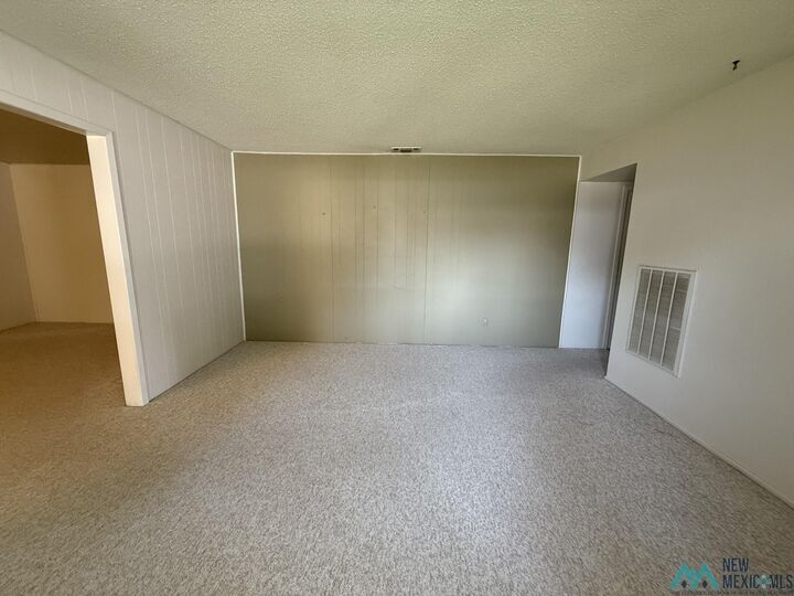 Property Photo: 1802 W Clayton Avenue NM 88210