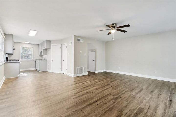 Property Photo:  210 Hunt St. A  LA 70037 