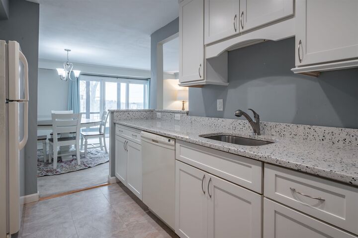 Property Photo: 33 Spit Brook Road NH 03060