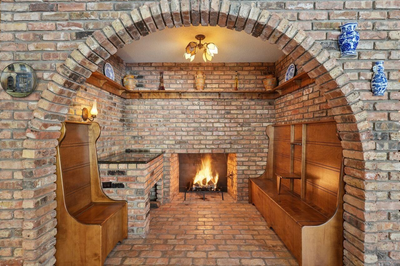 Property Photo:  6175 Heather Place NE  MN 55432 