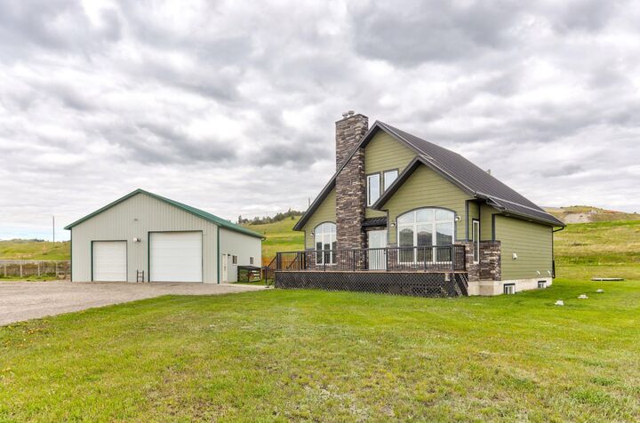 2222 Twp Rd 7-5 — photo 1