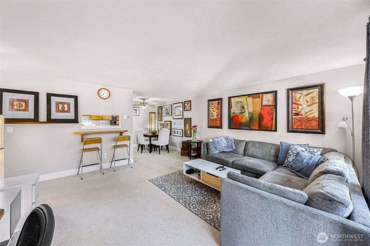 Property Photo: 8017 234th Street SW 314 WA 98026