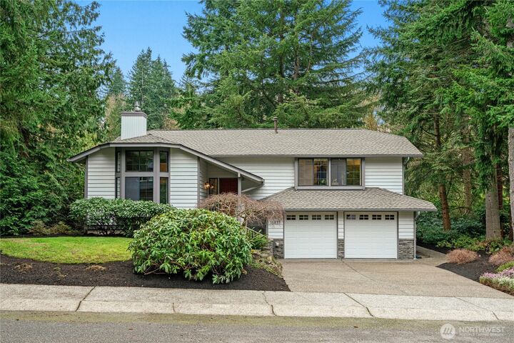 Property Photo:  15831 SE 47th Street  WA 98006 