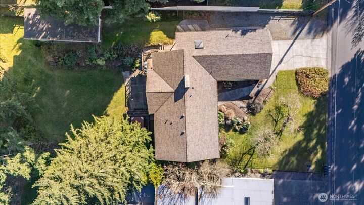 Property Photo:  5408  128th Avenue SE  WA 98006 