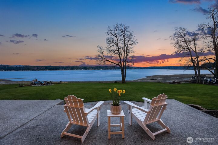 Property Photo:  4193 NE N Shore Road  WA 98528 