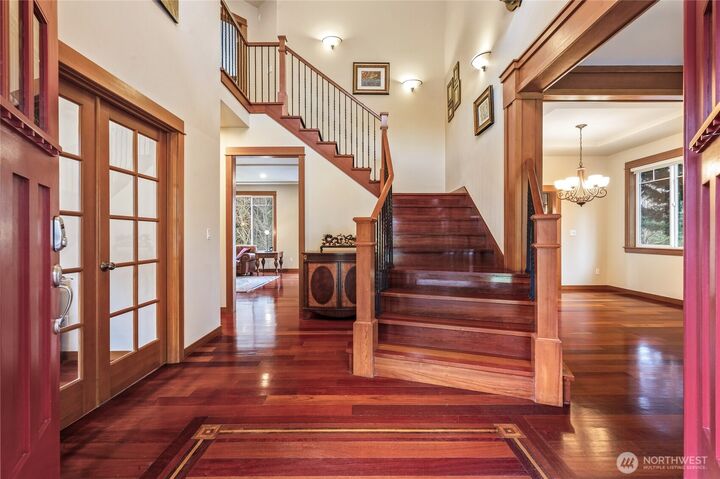 Property Photo:  24502 NE 27th Place  WA 98074 