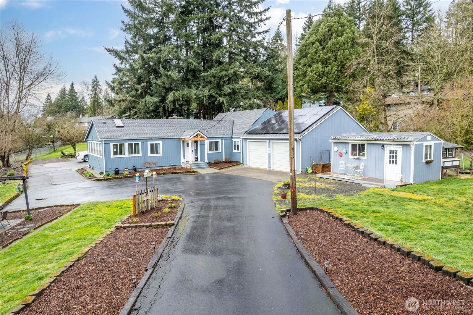 Property Photo:  2337 W Castleman Drive  WA 98632 