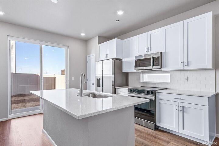Property Photo:  616 Wagon Wheel Way  CO 80102 