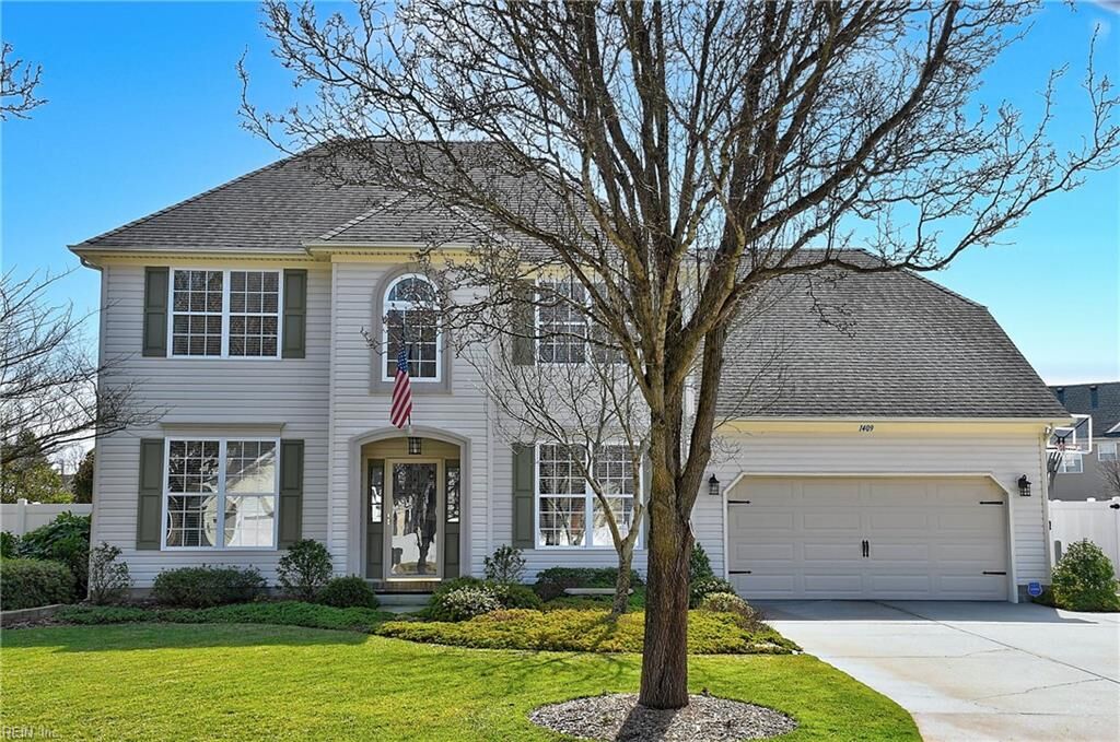 Property Photo: 1409 Glenwood Links Ln VA 23464