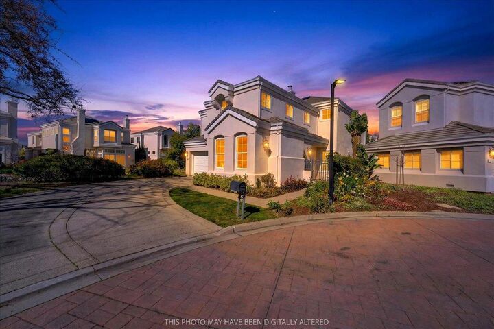 Property Photo:  1 Mandalay Court  CA 94065 