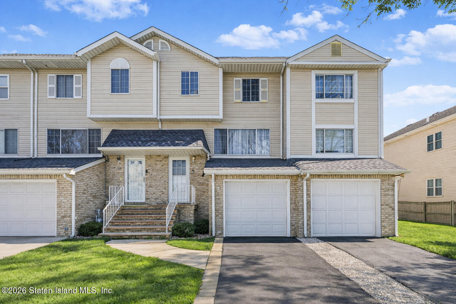 Property Photo:  107 Cardiff Street  NY 10312 