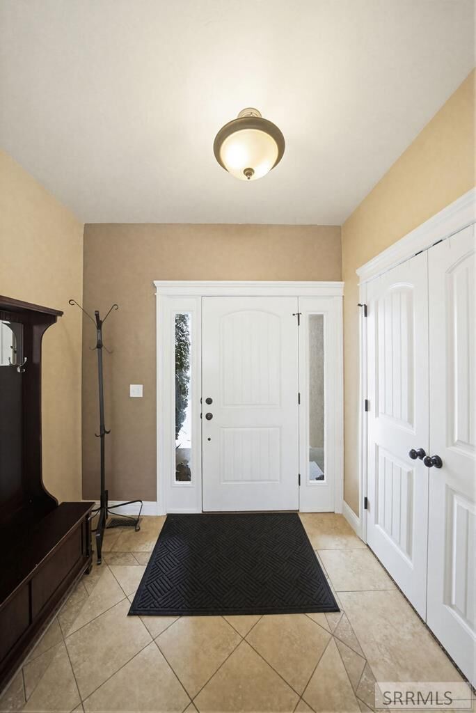 Property Photo: 4845 Eaglewood Drive ID 83401