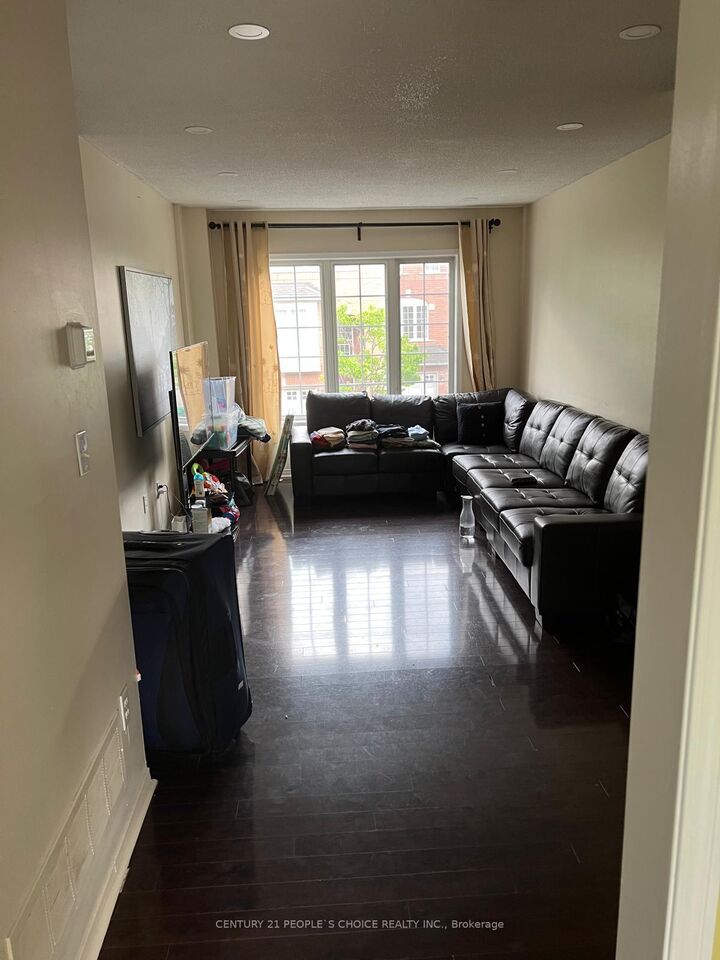 Property Photo:  170 Havelock Drive 81  ON L6W 4T3 