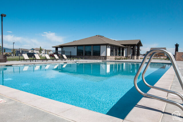 Property Photo:  1382 E 340 S  UT 84319 