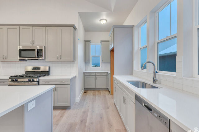 Property Photo:  7628 S Clipper Hill Rd W 303  UT 84081 