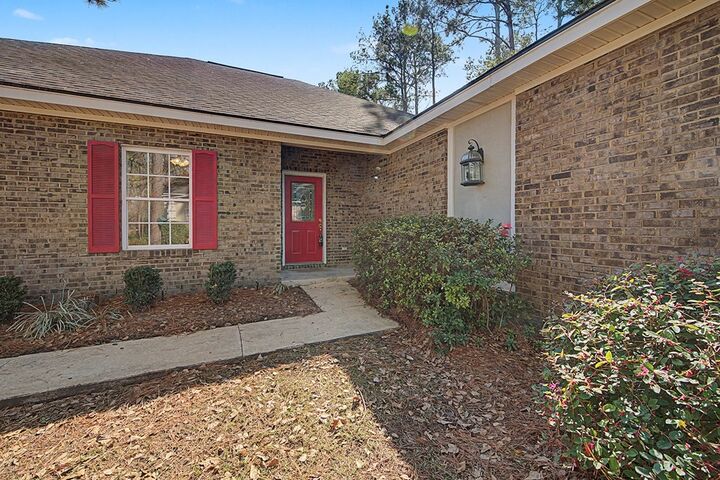 Property Photo:  1911 Regalwood Drive  GA 31721 