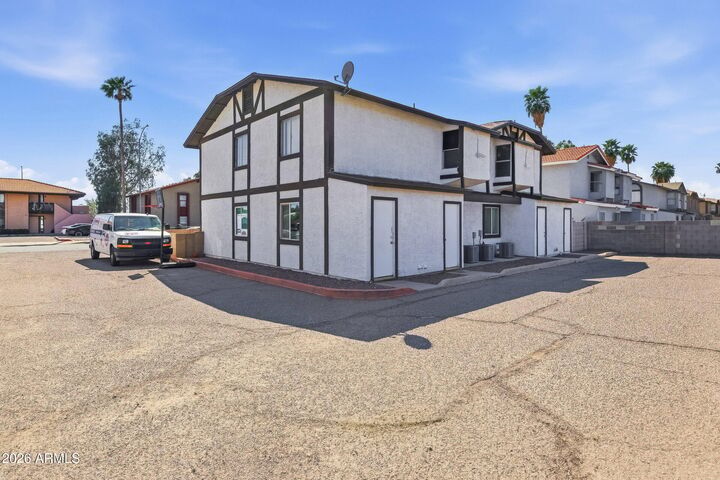 Property Photo:  3142 E Cicero Street  AZ 85213 