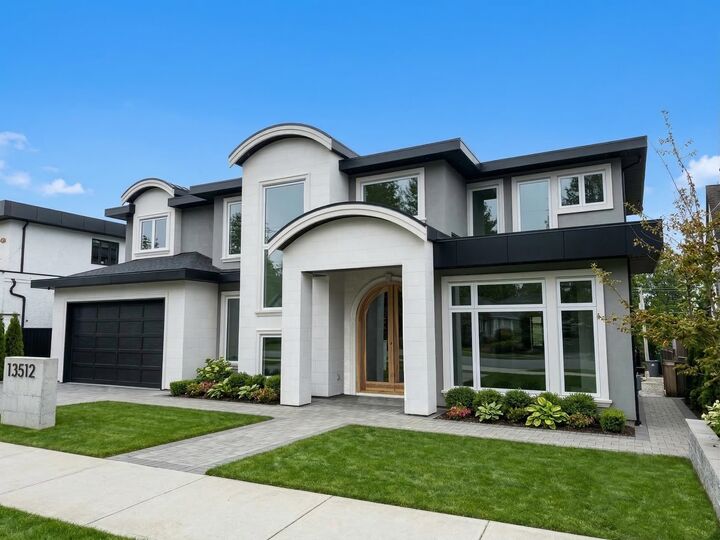 13512 14 Avenue — photo 1