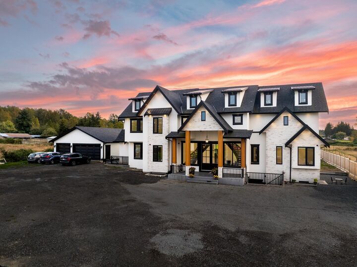 Photo de la propriété: 19890 16 Avenue BC V2Z 1K1