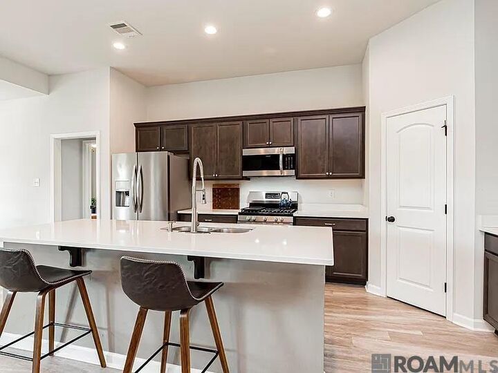 Property Photo: 8256 Rocky Trail Ave LA 70820