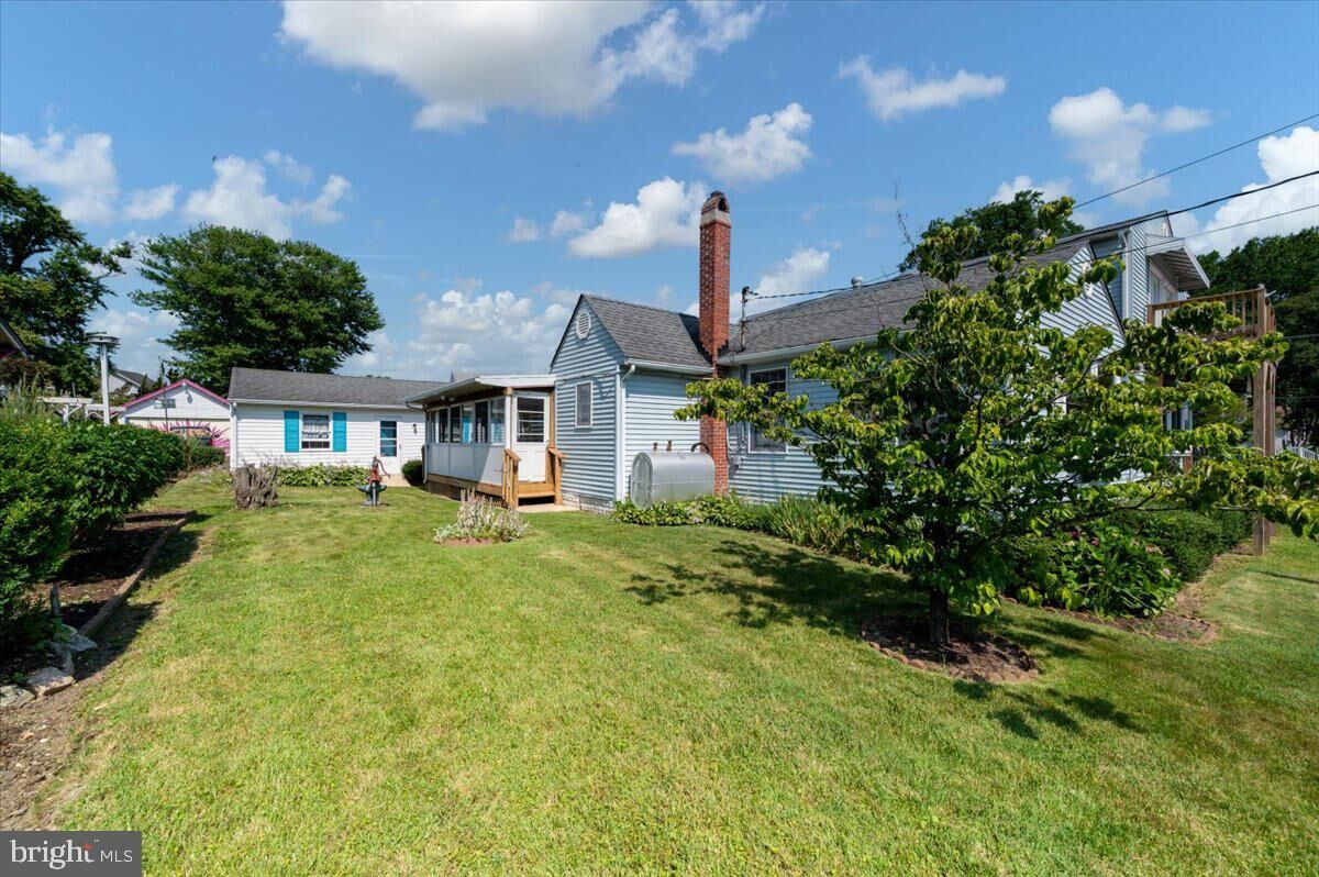 Property Photo:  8236 Bayside Road  MD 20732 