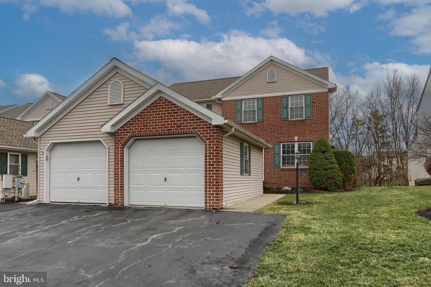 Property Photo:  174 Spruce Ct  PA 17003 