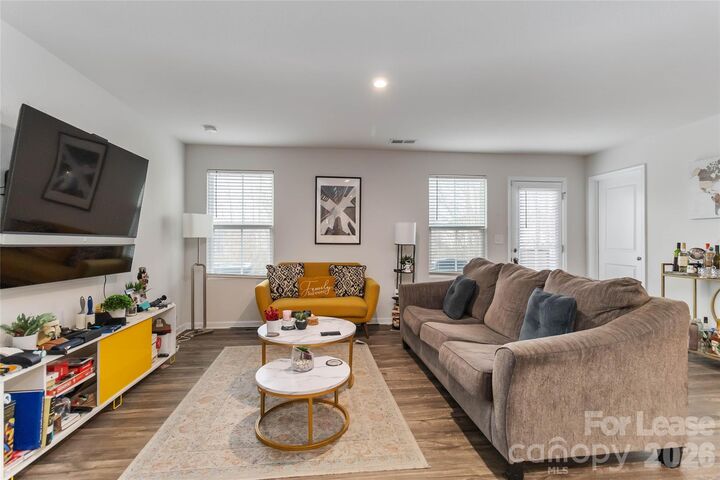 Property Photo:  5048 Downhaul Drive  NC 28269 