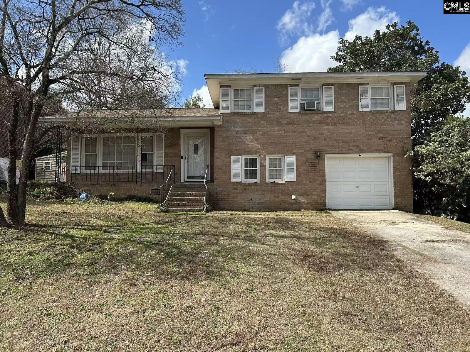 Property Photo:  305 Park  SC 29170 