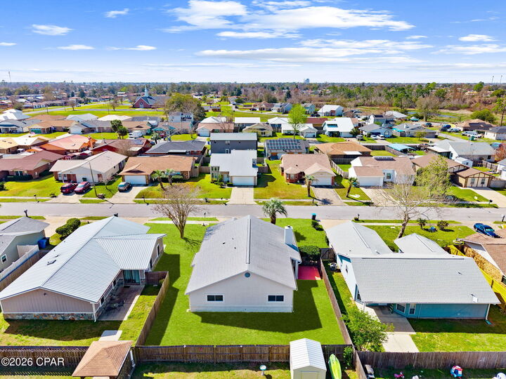 Property Photo:  714 J J Drive  FL 32404 