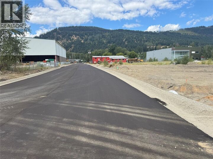 Property Photo:  1837 Shuswap Avenue  BC V0E 2G0 