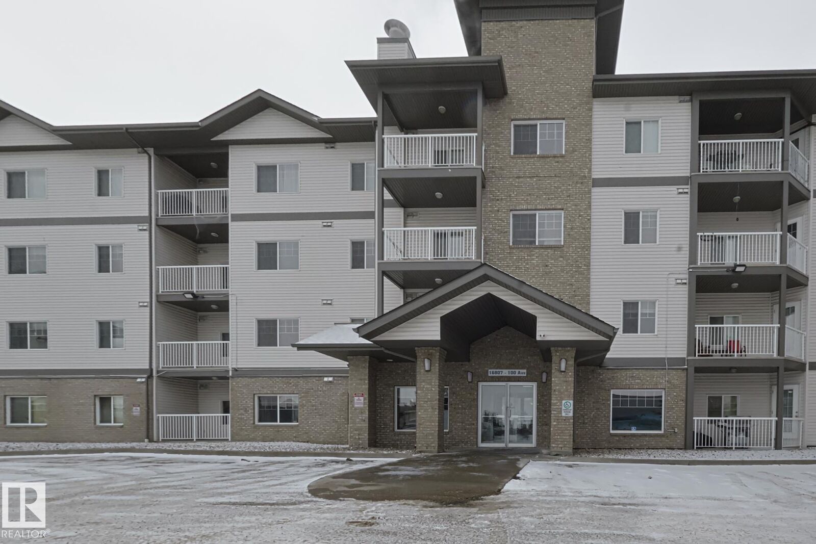 Property Photo:  16807 100 Avenue NW 431  AB T5P 4Z6 