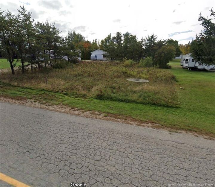 Property Photo:  49 Saint Paul  NB E4Y 1V8 