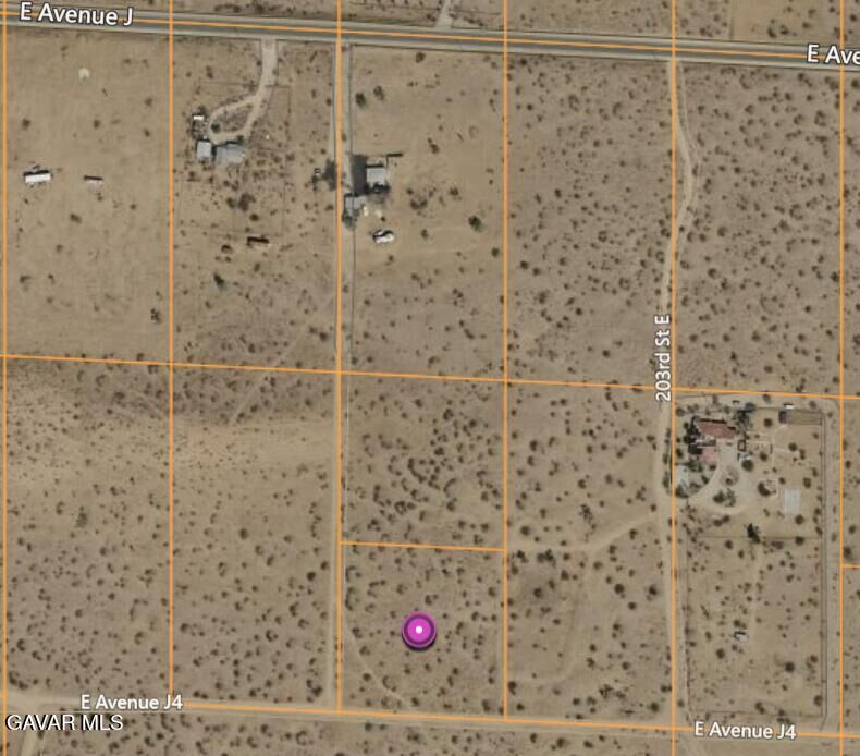 Property Photo:  Vic Avenue J4 Vic 203 Ste  CA 93535 