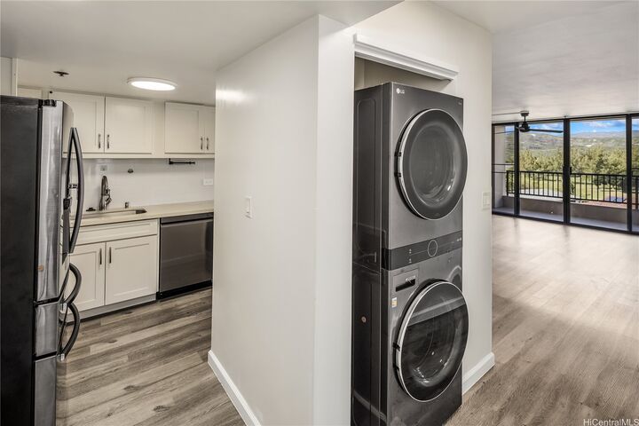 Property Photo: 3130 Ala Ilima Street 5B HI 96818