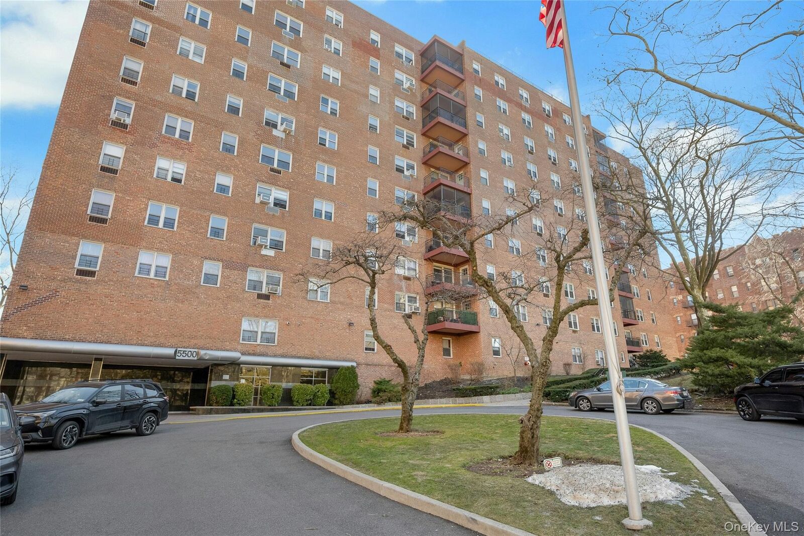 Property Photo:  5500 Fieldston Road 7ee  NY 10471 