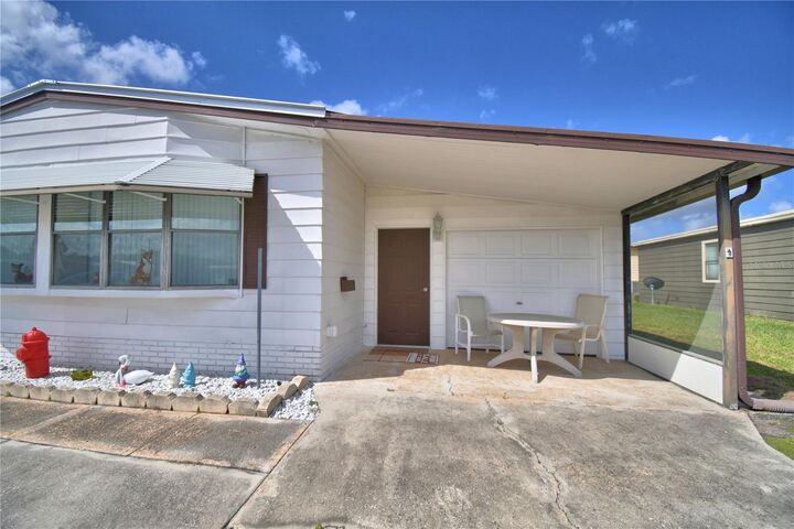 Property Photo:  5006 Lodgewood Drive  FL 33810 