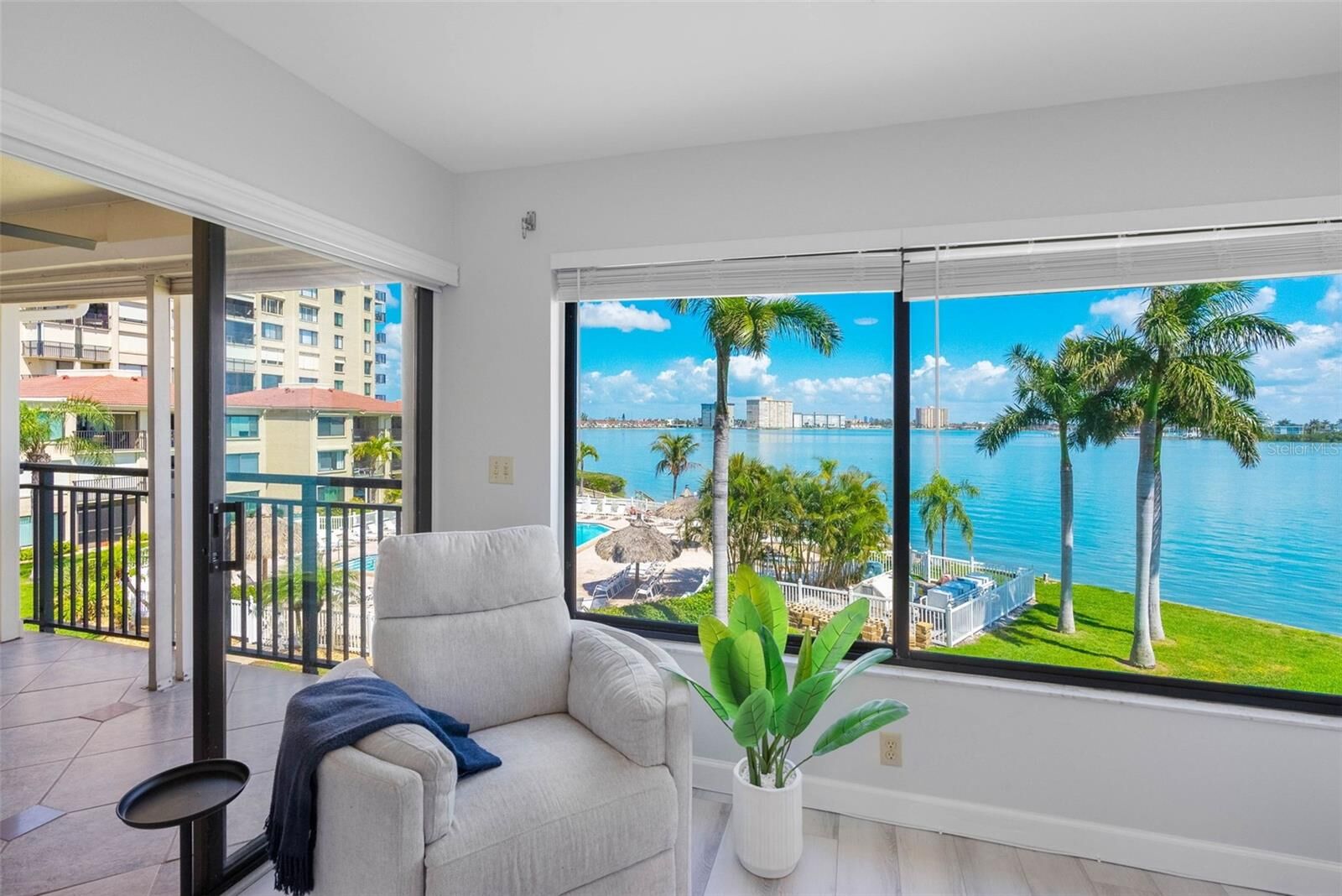 Property Photo:  6372 Palma Del Mar Boulevard S 304  FL 33715 