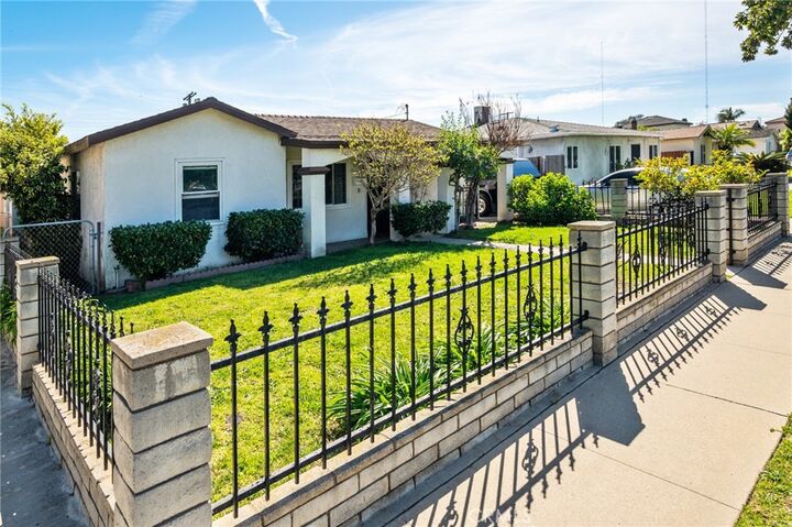 Property Photo:  18244 Ashley  CA 90504 
