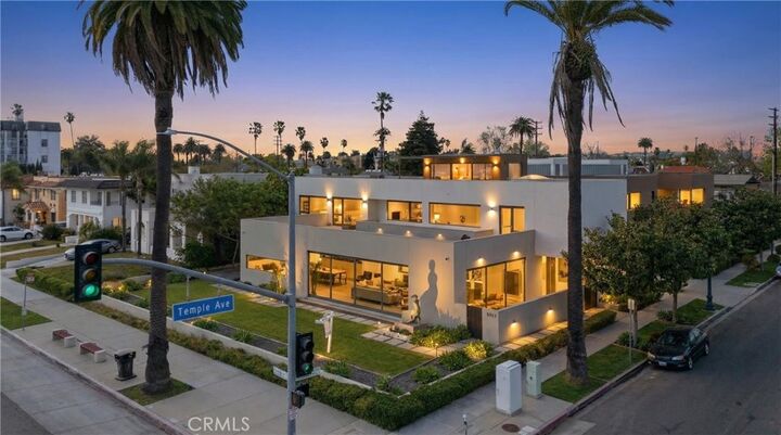 Property Photo:  2767 E Ocean  CA 90803 