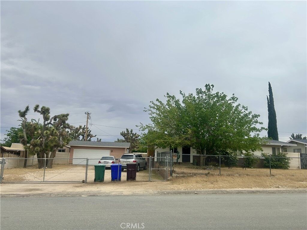Property Photo: 7731 Inca Trail CA 92284