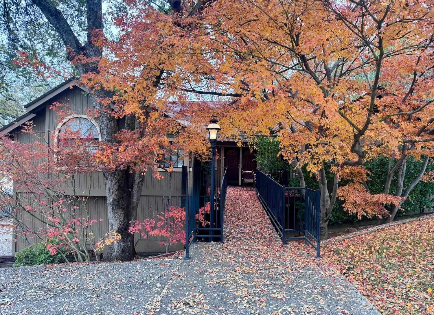 Property Photo:  112 Rebecca Way  CA 95630 