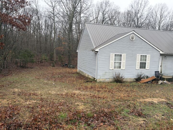 Property Photo:  9111 Redbud Ln  TN 37137 