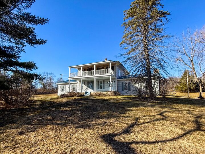 Property Photo:  9758 N Rome Rd  PA 18810 