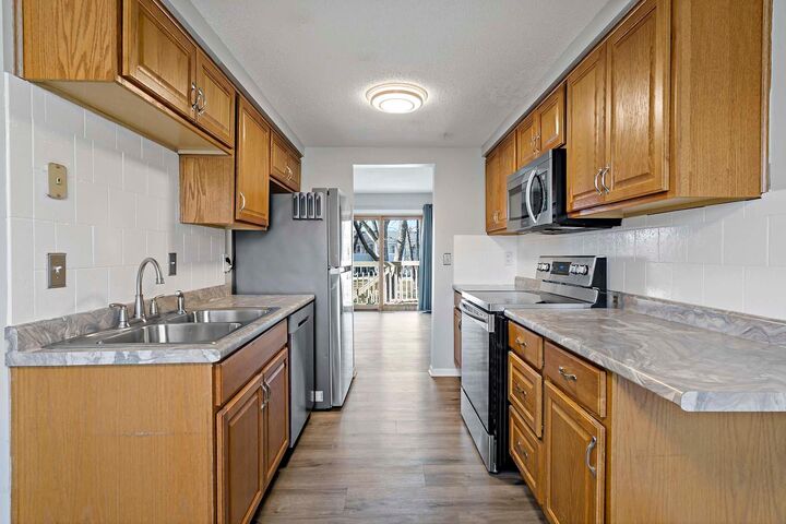 Property Photo: 7677 Whitney Drive MN 55124