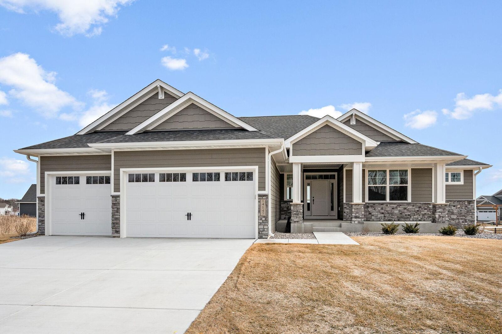 Property Photo:  14147 77th Lane NE  MN 55330 