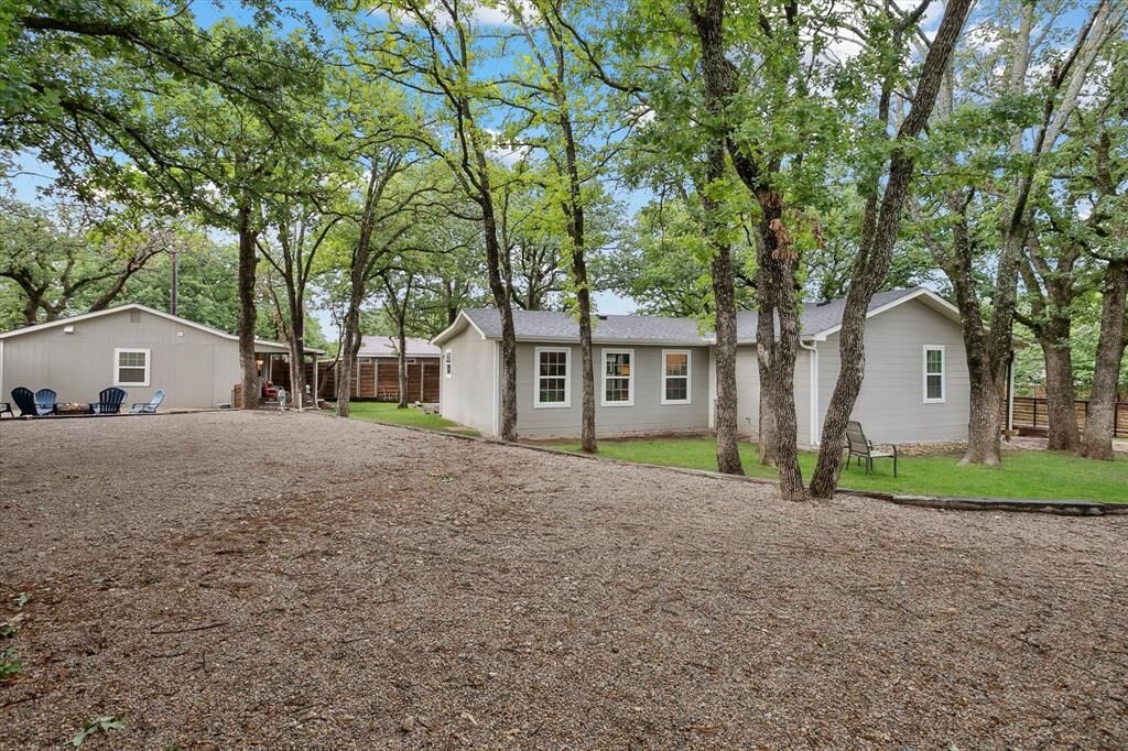 Property Photo:  4016 Cactus Drive  TX 76226 