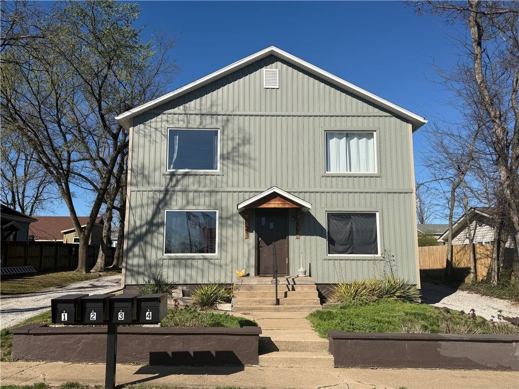 Property Photo:  620 S 2nd Street 1  AR 72756 