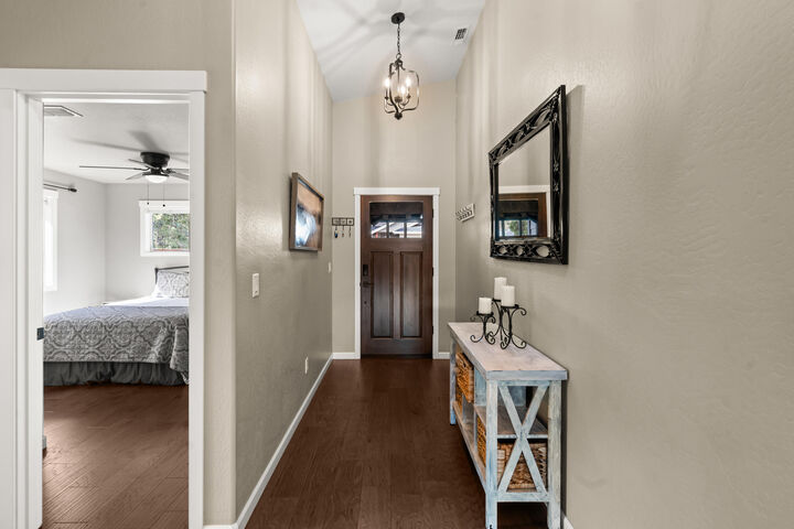 Property Photo:  2035 SW Truman Way  OR 97526 