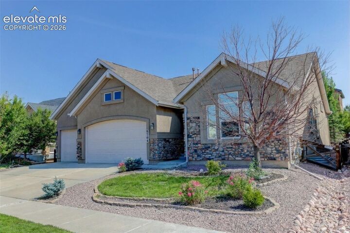 Property Photo:  8704 Meadow Tree Trail  CO 80927 